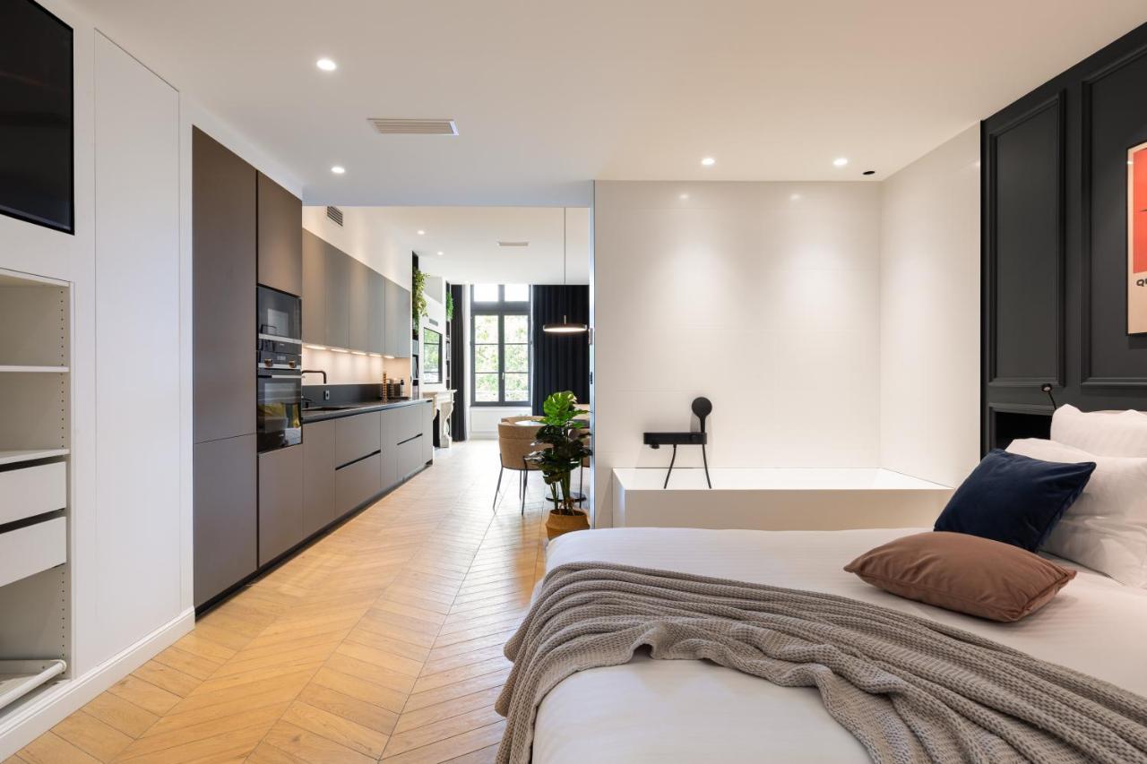 Mohom - Bellecour Apartment ลียง ภายนอก รูปภาพ