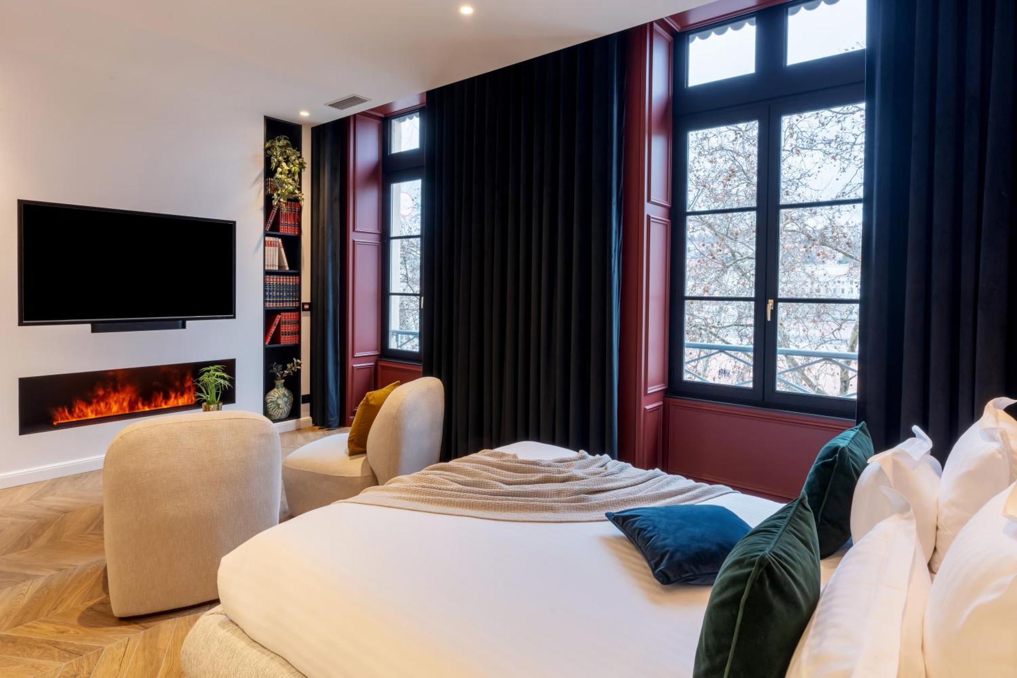 Mohom - Bellecour Apartment ลียง ภายนอก รูปภาพ