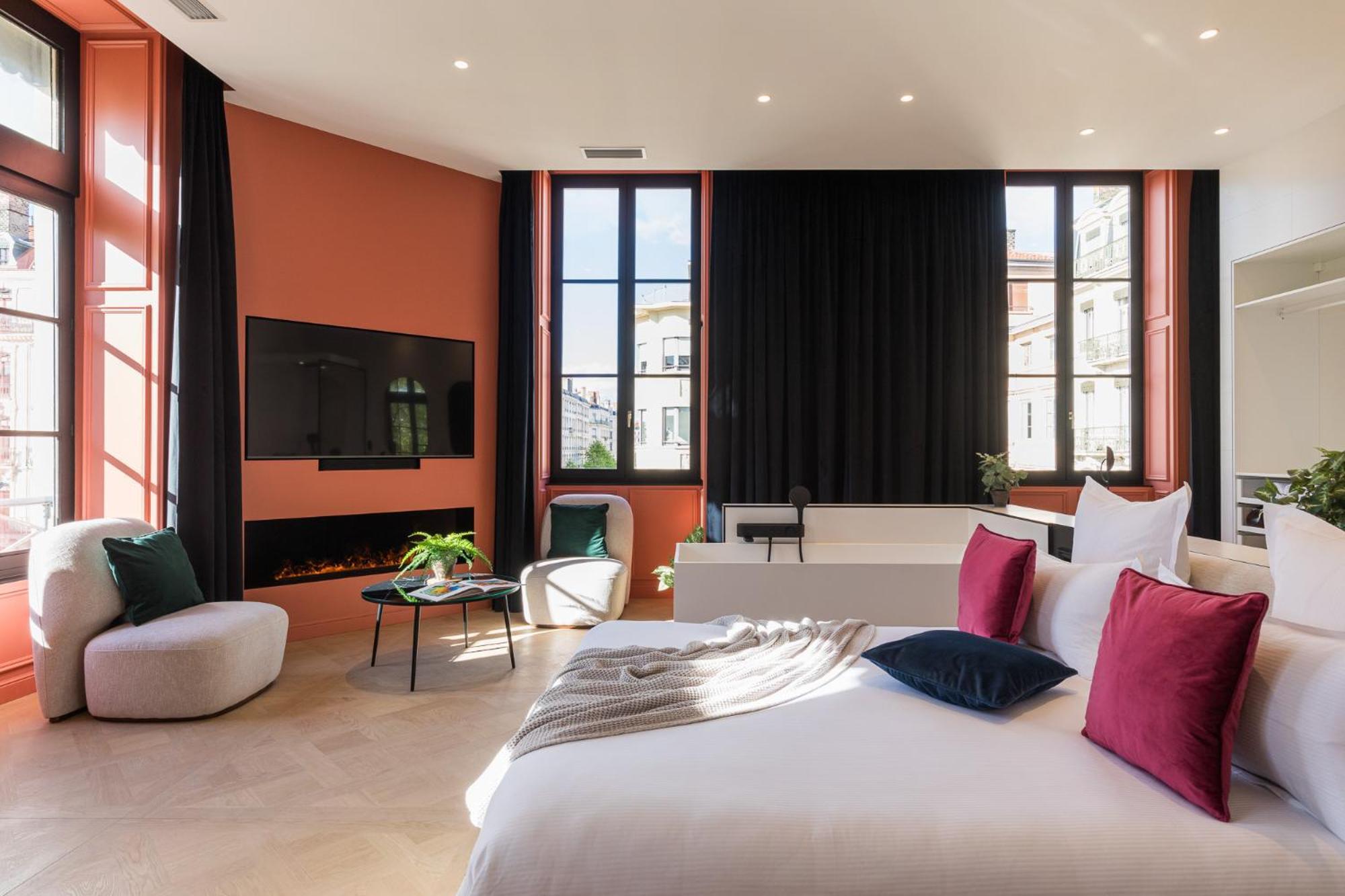 Mohom - Bellecour Apartment ลียง ภายนอก รูปภาพ