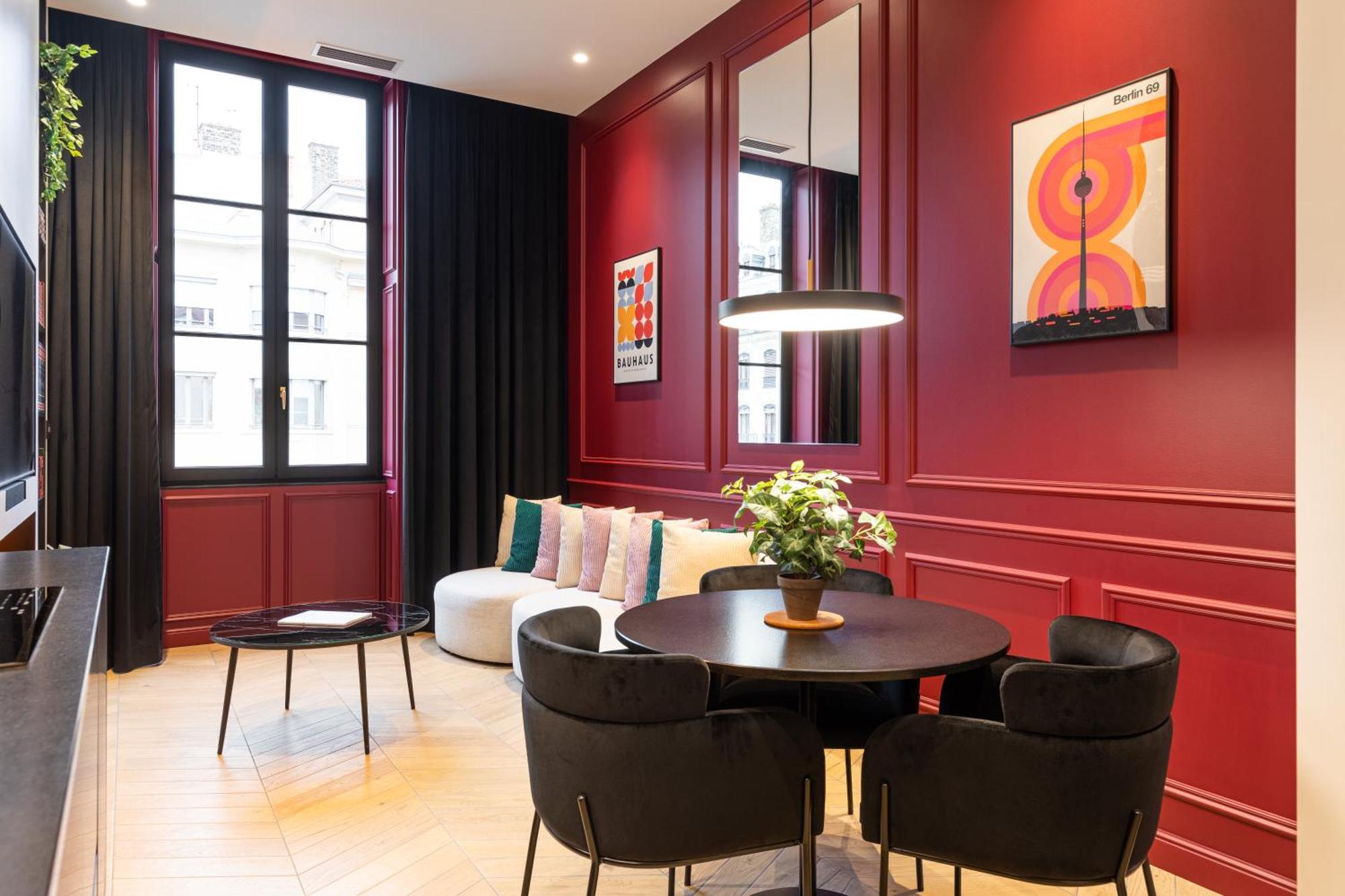 Mohom - Bellecour Apartment ลียง ภายนอก รูปภาพ